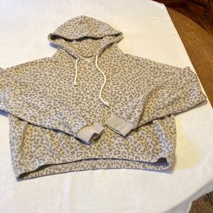 Ladies American eagle crop top leopard print hoodie size extra small